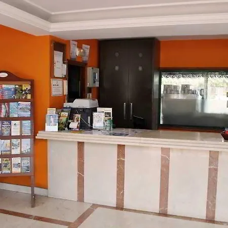 Sunny Village Apartment *